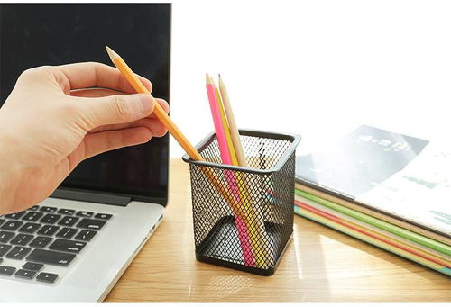 簡約實用，一筒多用 創(chuàng)意筆筒收納盒打造整潔高效辦公桌面